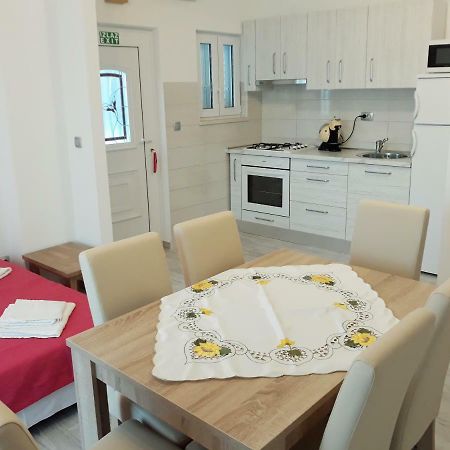 Apartmani Vinko Bol Zewnętrze zdjęcie