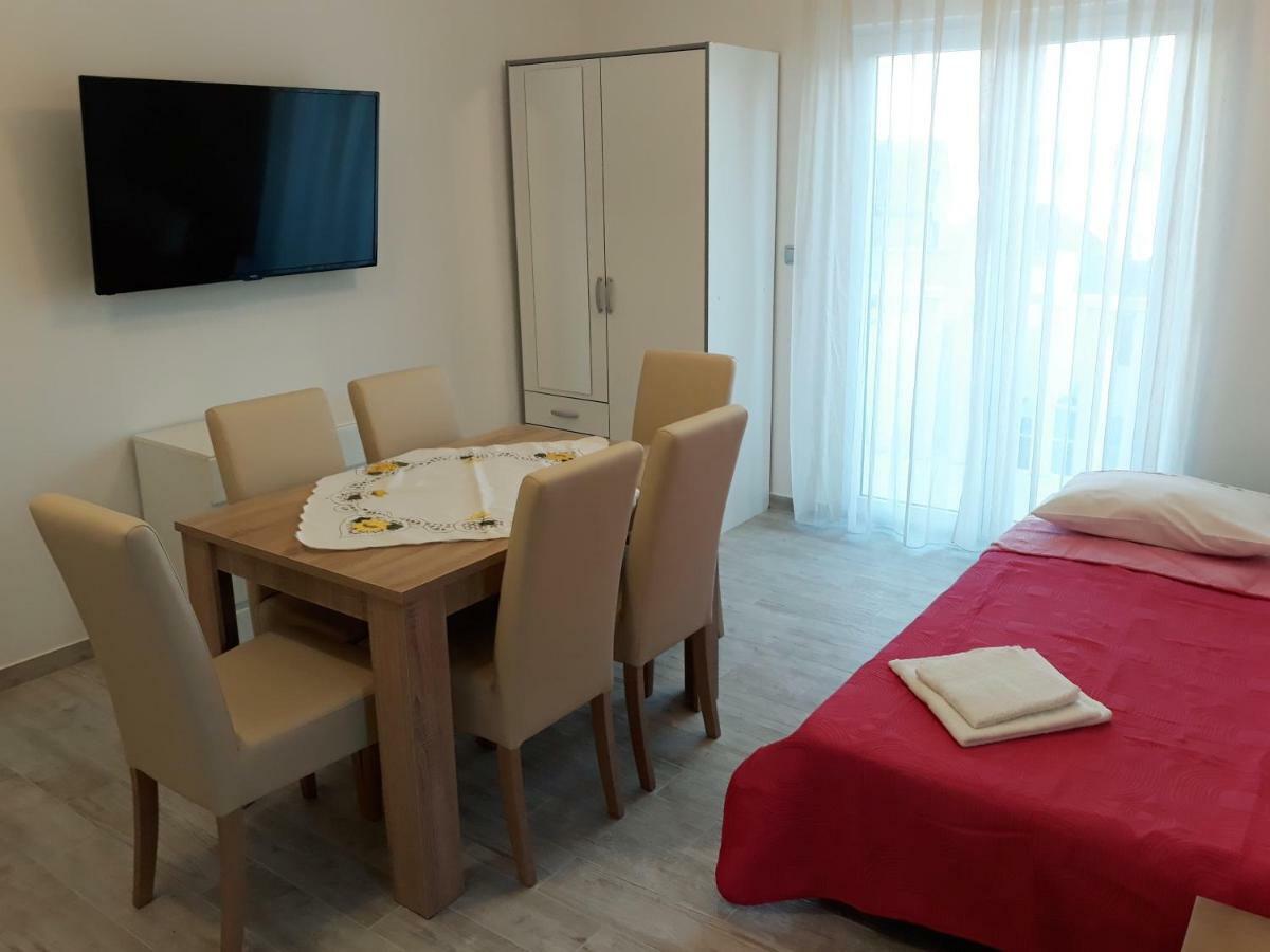Apartmani Vinko Bol Zewnętrze zdjęcie
