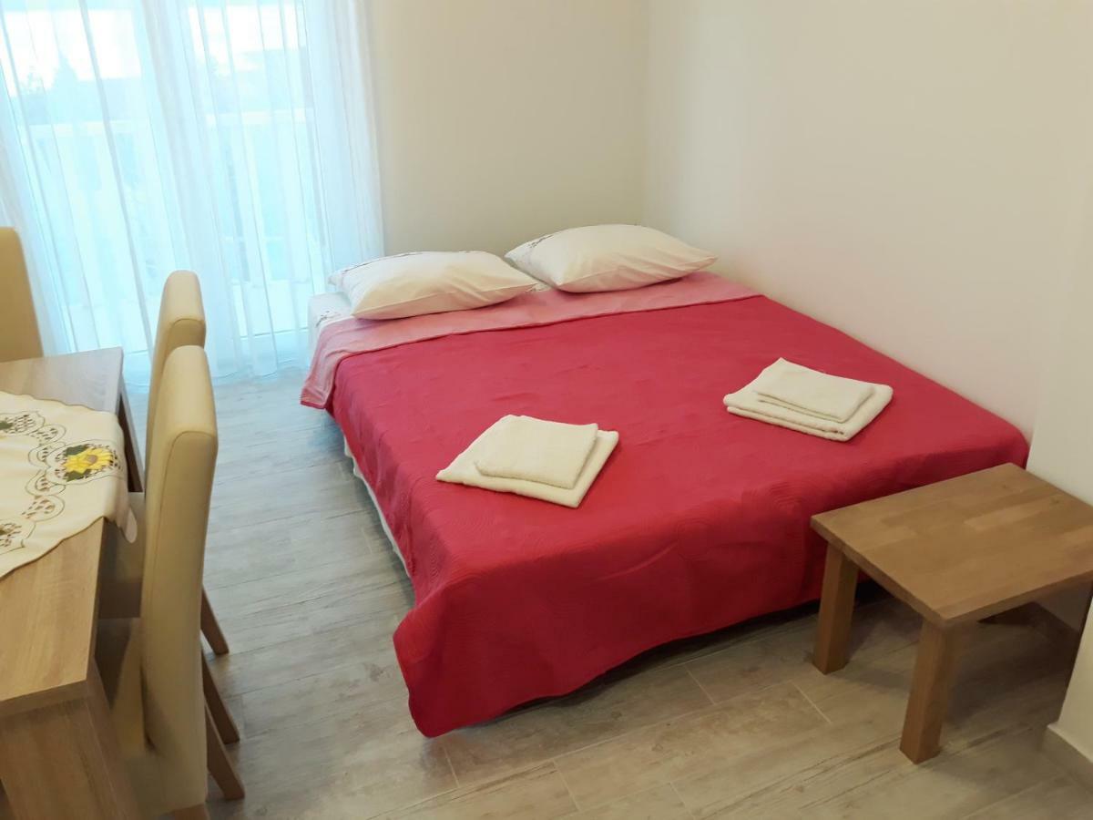 Apartmani Vinko Bol Zewnętrze zdjęcie
