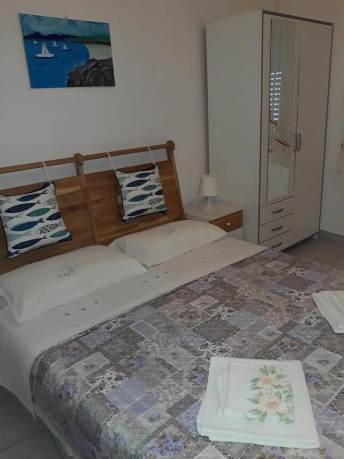 Apartmani Vinko Bol Zewnętrze zdjęcie